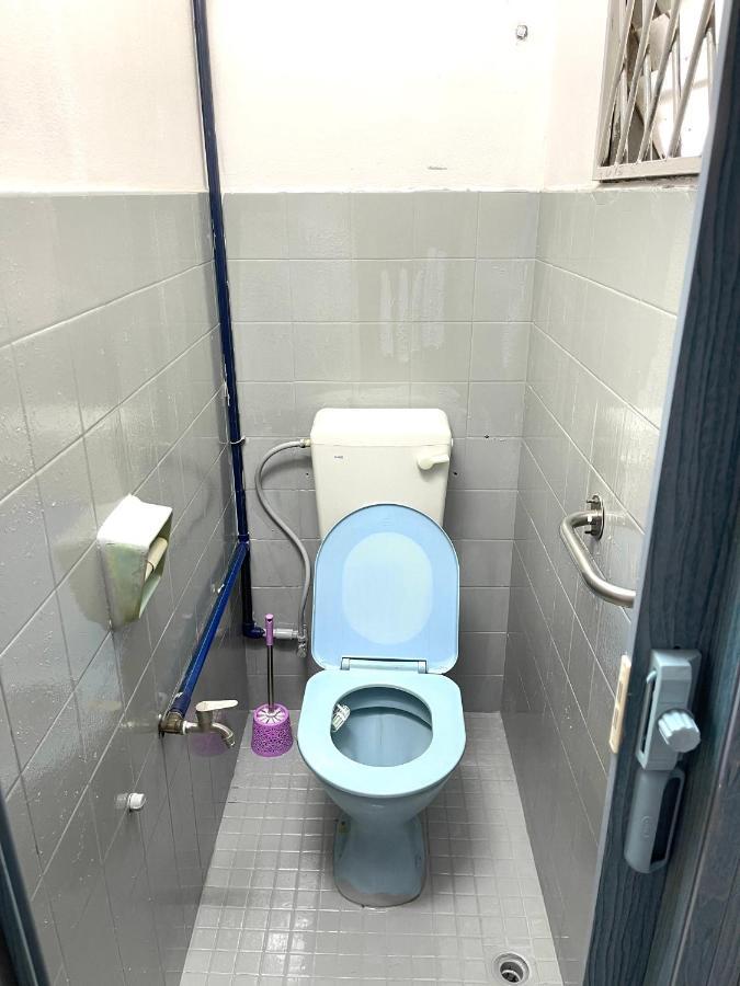 Heritage Cozy Entire 3 Bedroom House At Kijang Alma Bukit Mertajam Exterior foto